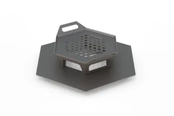 Accessories for Flamula metal fire pit: plate, thick plate, classic grate, and small grate for outdoor cooking